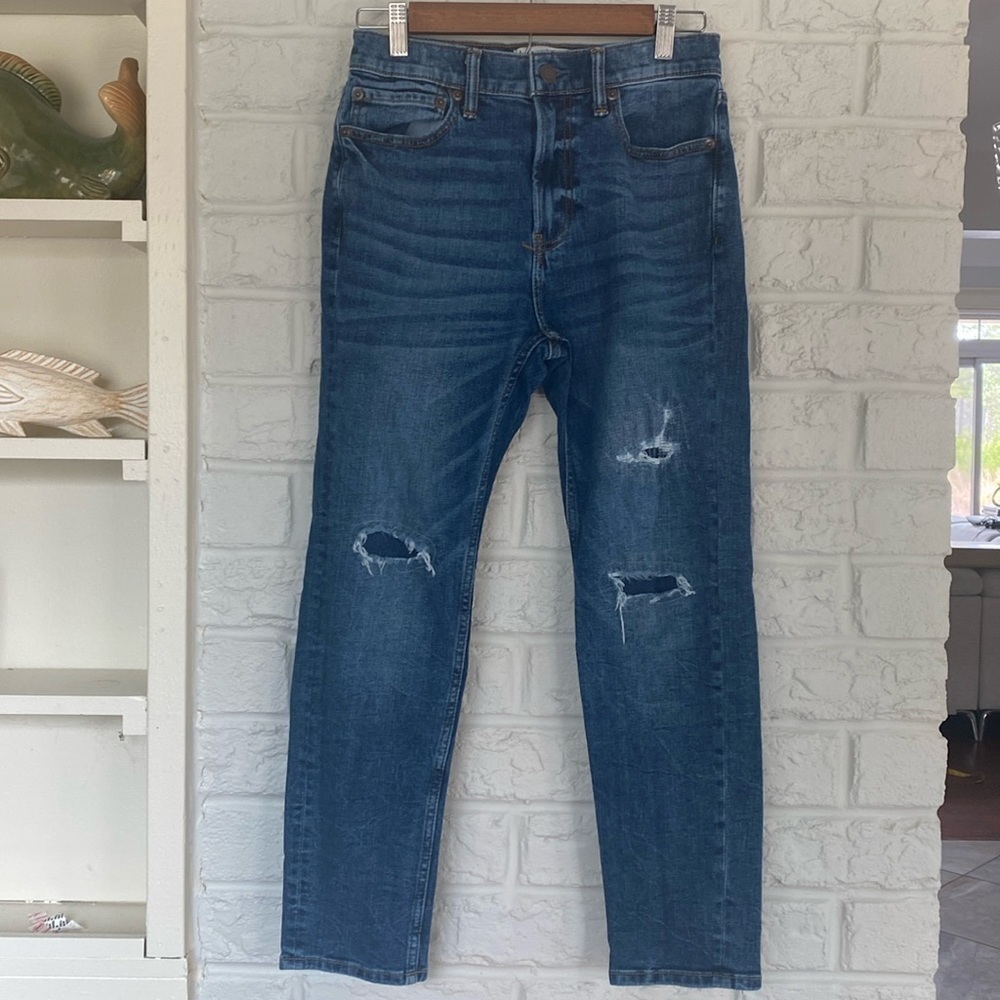 Abercrombie Kids Taper Fit Distressed Adjustable Waist Size 13/14 Jeans